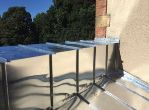 Photo de galerie - Joint debout 