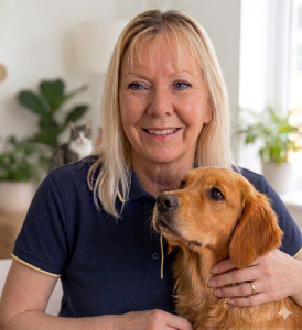 Photo de galerie - Promenades et sorties quotidiennes : je m'occupe de l'exercice et du bonheur de vos chiens pour des retours sereins.