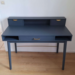 Photo de galerie - Montage de bureau 