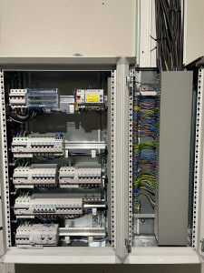 Photo de galerie - Installation d’un tableau électrique pour des bureaux 