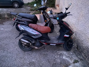 Photo de galerie - Pour envoi de plis ou petit colie dans le secteur Aix Marseille contacter moi