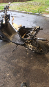 Photo de galerie - Réparation d'un scooter 49cc 2t