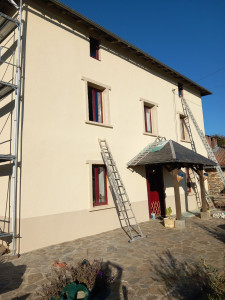 Photo de galerie - Peinture façade et soubassement