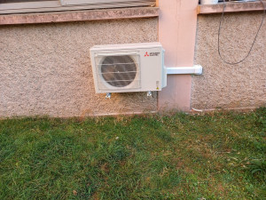 Photo de galerie - Installation UE climatisation split 