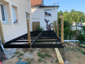 Photo de galerie - L'imperméabilisation de la structure de la terrasse contribuera à prolonger sa durée de vie.