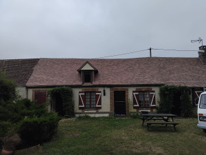 Photo de galerie - Maçonnerie ramonage couverture terrassement démoussage 