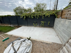 Photo de galerie - Terrasse béton / après 