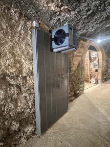 Photo de galerie - Pose pompe à chaleur et finition coffre, Bois