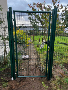 Photo de galerie - Pose d’un portillon H1.80m L1m