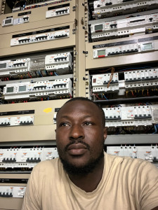 Photo de galerie - Dispo pour tous vos travaux , n’hésitez pas me contacté si aléa le travail bien fait merci 