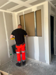 Photo de galerie - Bricolage et multi services