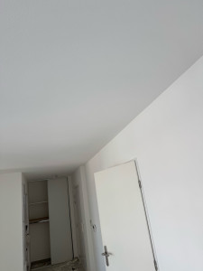 Photo de galerie - Rénovation d’un appartement peinture blanc 