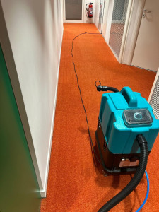 Photo de galerie - Préparation - nettoyage de salle