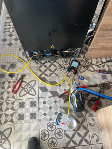 Photo de galerie - Remplacement compresseur frigo américain 