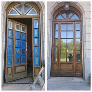 Photo de galerie - Ponçage de toute la porte + rebouchage de trou + vernis + remplacement de serrure et mécanisme. 