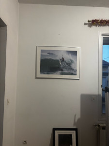 Photo de galerie - Pose de cadre, centré à la demande du client et de niveau ( pose au lazer)