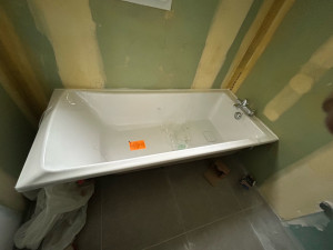 Photo de galerie - Pose de baignoire 