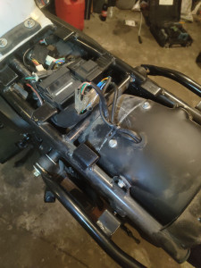 Photo de galerie - Réparation d'un problème de faisceau sur un café racer  50cc