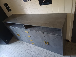 Photo de galerie - Montage dun buffet de cuisine. Ça m'aura quand même pris quasiment une journée mais le résultat est au rendez vous