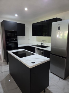 Photo de galerie - Pose meubles de cuisine 