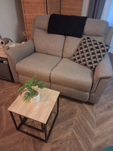 Photo de galerie - Canapé salon après rangement 