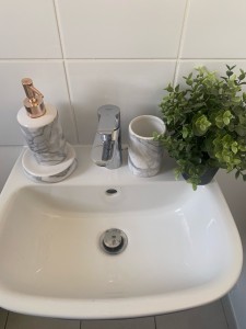 Photo de galerie - Nettoyage lavabo 
