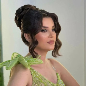 Photo de galerie - Maquillage et coiffure de mariage