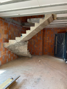 Photo de galerie - Escalier béton 