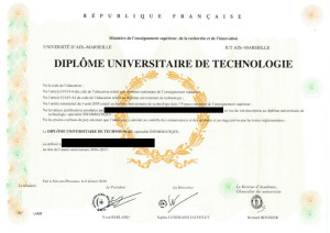 Photo de galerie - Diplôme 