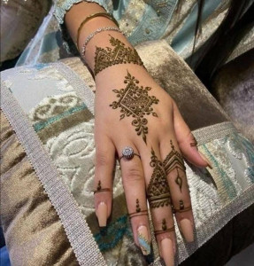 Photo de galerie - Henna marocain 