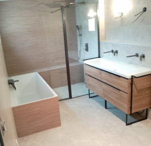 Photo de galerie - Salle de bain complète réalisée !!!!
client très satisfait 