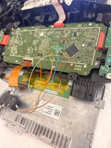 Photo de galerie - Programmation d’un nouveau compteur Cockpit en remplacement du compteur à aiguilles sur Golf 7