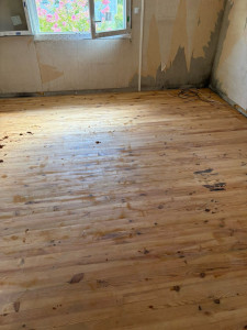 Photo de galerie - Préparation parquet avant vitrification 