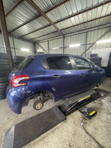 Photo de galerie - Réparation voiture