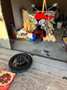 Photo de galerie - Changement disque sur moto 