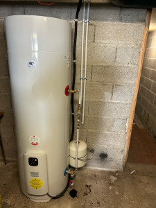 Photo de galerie - Pose d’un ballon thermodynamique air ambiante