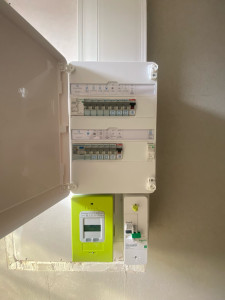 Photo de galerie - Rénovation tableau électrique maison avec pose de gtl et platine abonne neuve