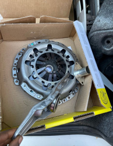 Photo de galerie - Remplacement embrayage sur une seat ibiza 1.2l