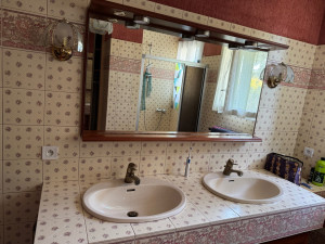 Photo de galerie - Salle de bain soigneusement nettoyée 