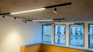 Photo de galerie - Installation d’éclairage dans plusieurs bureaux 