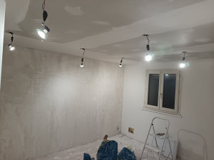 Photo de galerie - Faux plafond, bandes jointes et enduit 