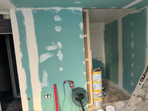 Photo de galerie - Installation plaque ba13 