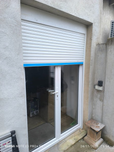 Photo de galerie - Installation de volet roulant 