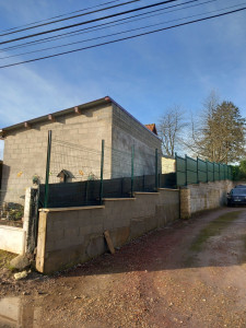 Photo de galerie - Bricolage et multi services