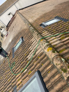 Photo de galerie - Pose de 3 velux