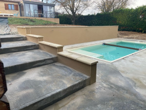 Photo de galerie - Mur de soutènement/dalle béton / escalier 