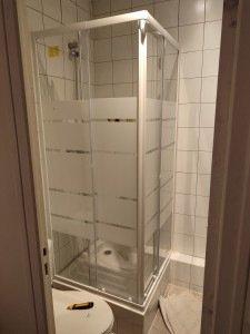 Photo de galerie - Remplacement de la cabine de douche 