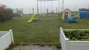 Photo de galerie - Tonte de l'espace jeu