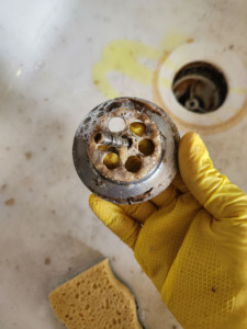 Photo de galerie - Nettoyage d'un evier 