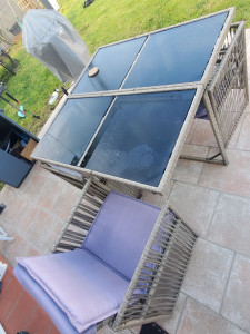 Photo de galerie - Montage table de jardin + 4 fauteuils